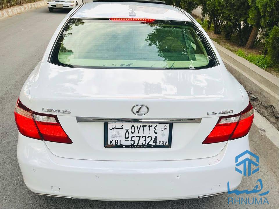 ک عراده موتر لکسس VIP Ls 460 مادل 2007 ماشین 8 سلند پطرولی