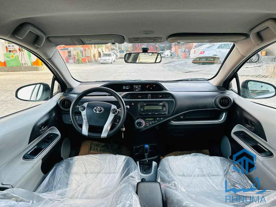 TOYOTA AQUA HYBRID AMERICAN MODEL 2015