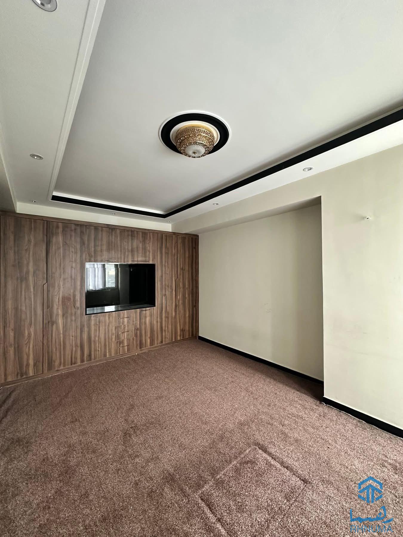 🏢  آپارتمان سه اتاقه فروشی