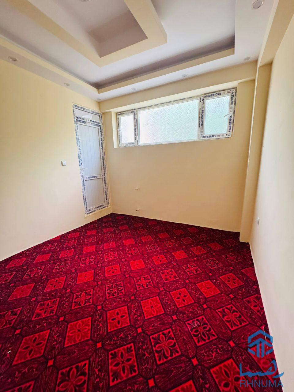 آپارتمان چهار اطاقه کرایی