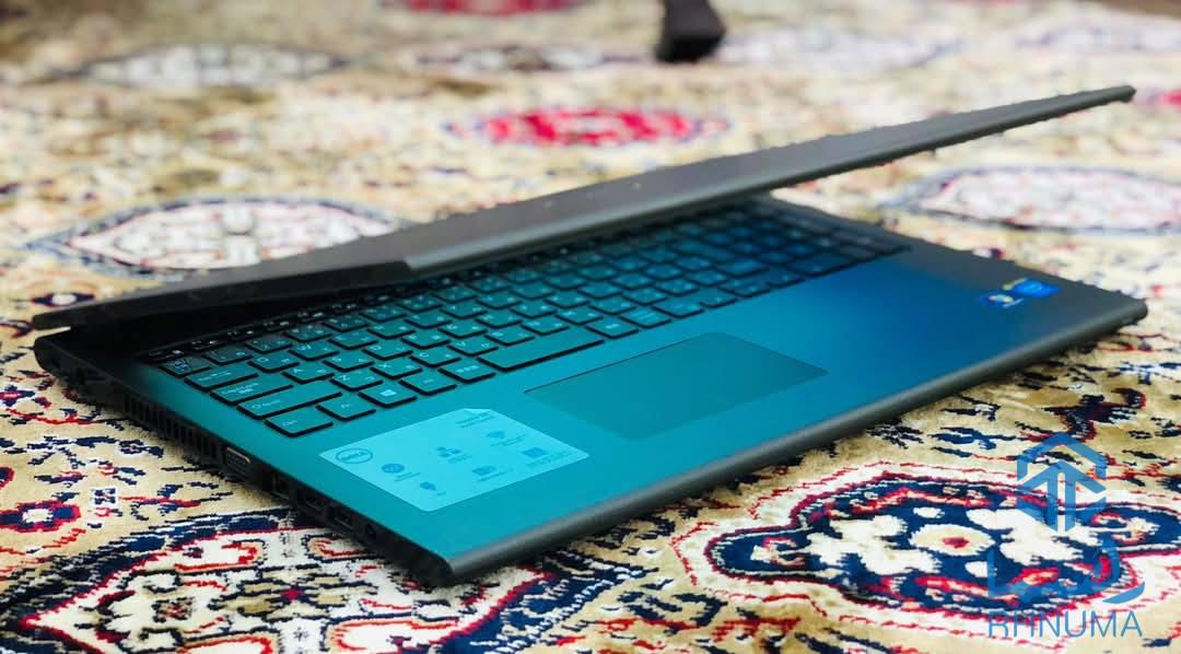 لپتاپ ذیل به این مشخصات به فروش میرسد.💻