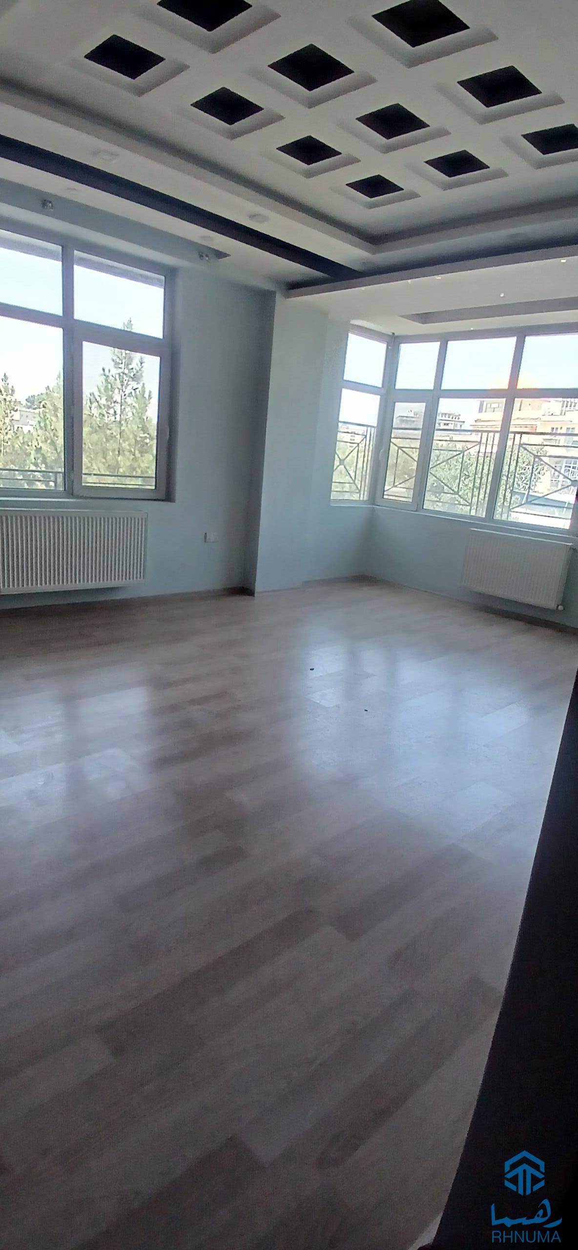 آپارتمان کرایی