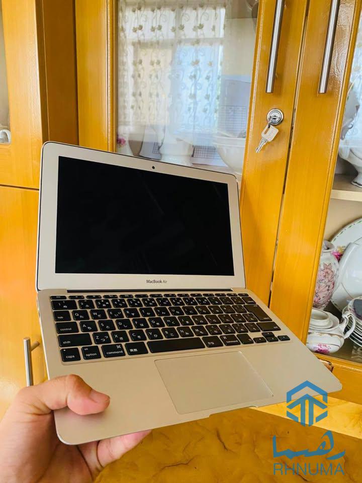 فروش یک عدد لبتاپ اپل MacBook Air آمریکایی به قیمت