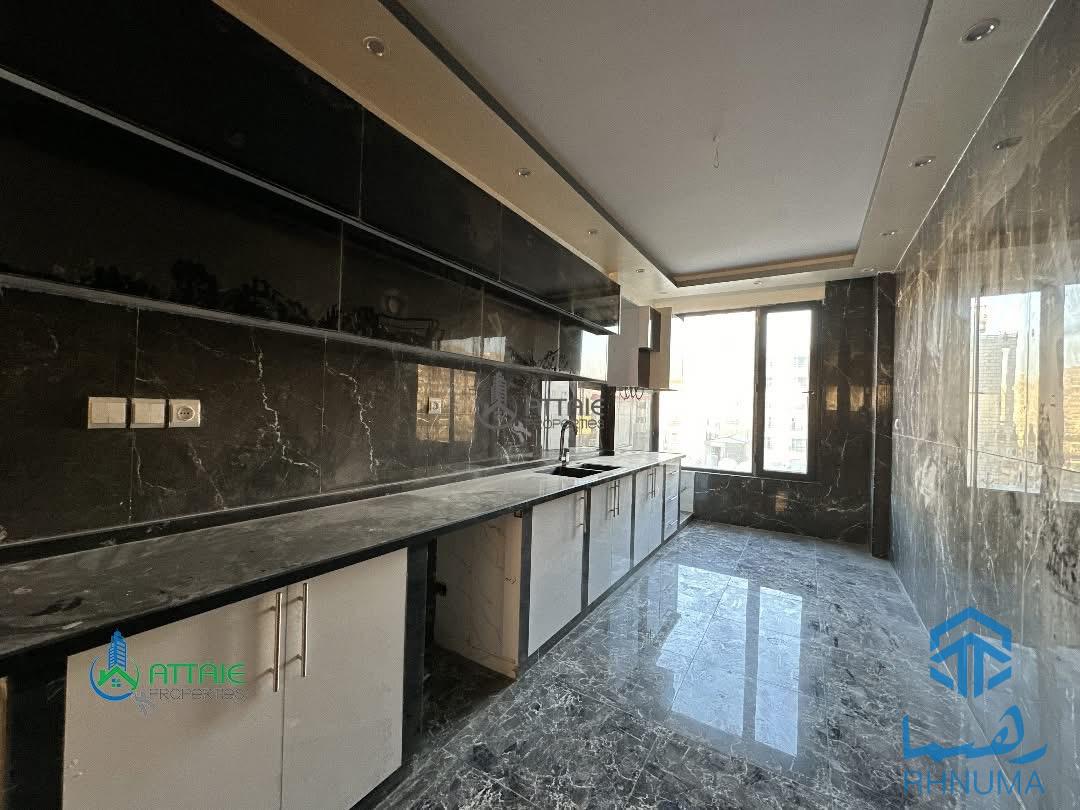 آپارتمان فروشی نوساخت سه اطاقه