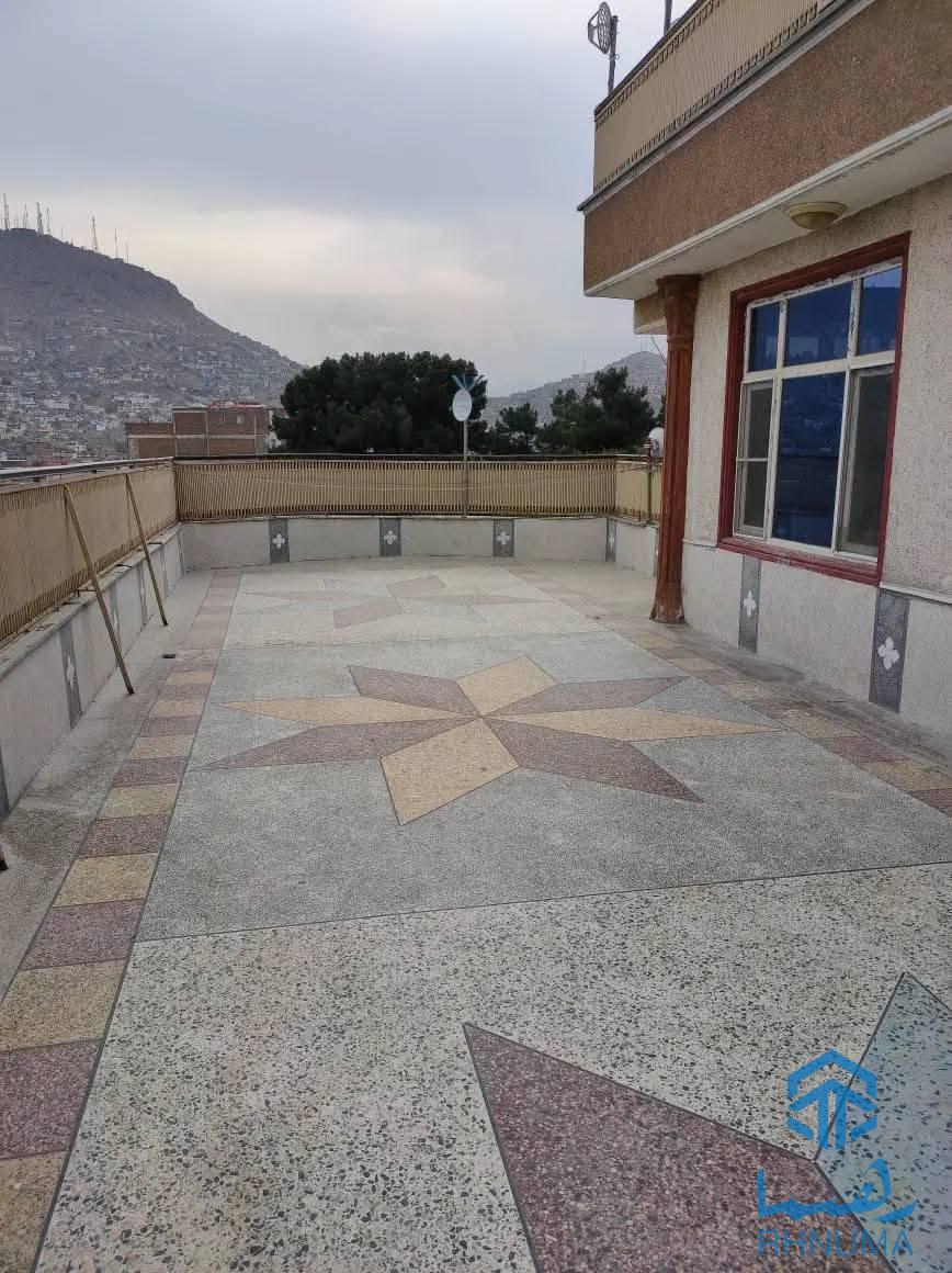 آپارتمان کرایی تخت بام