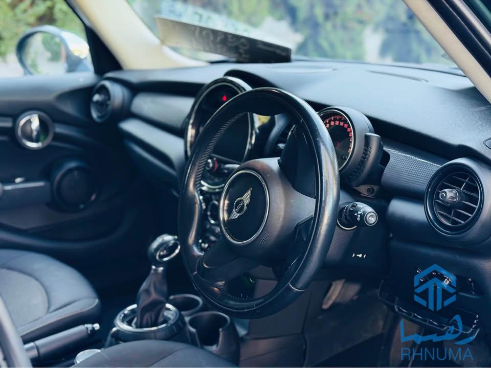 مینی کوپر (Mini Cooper)