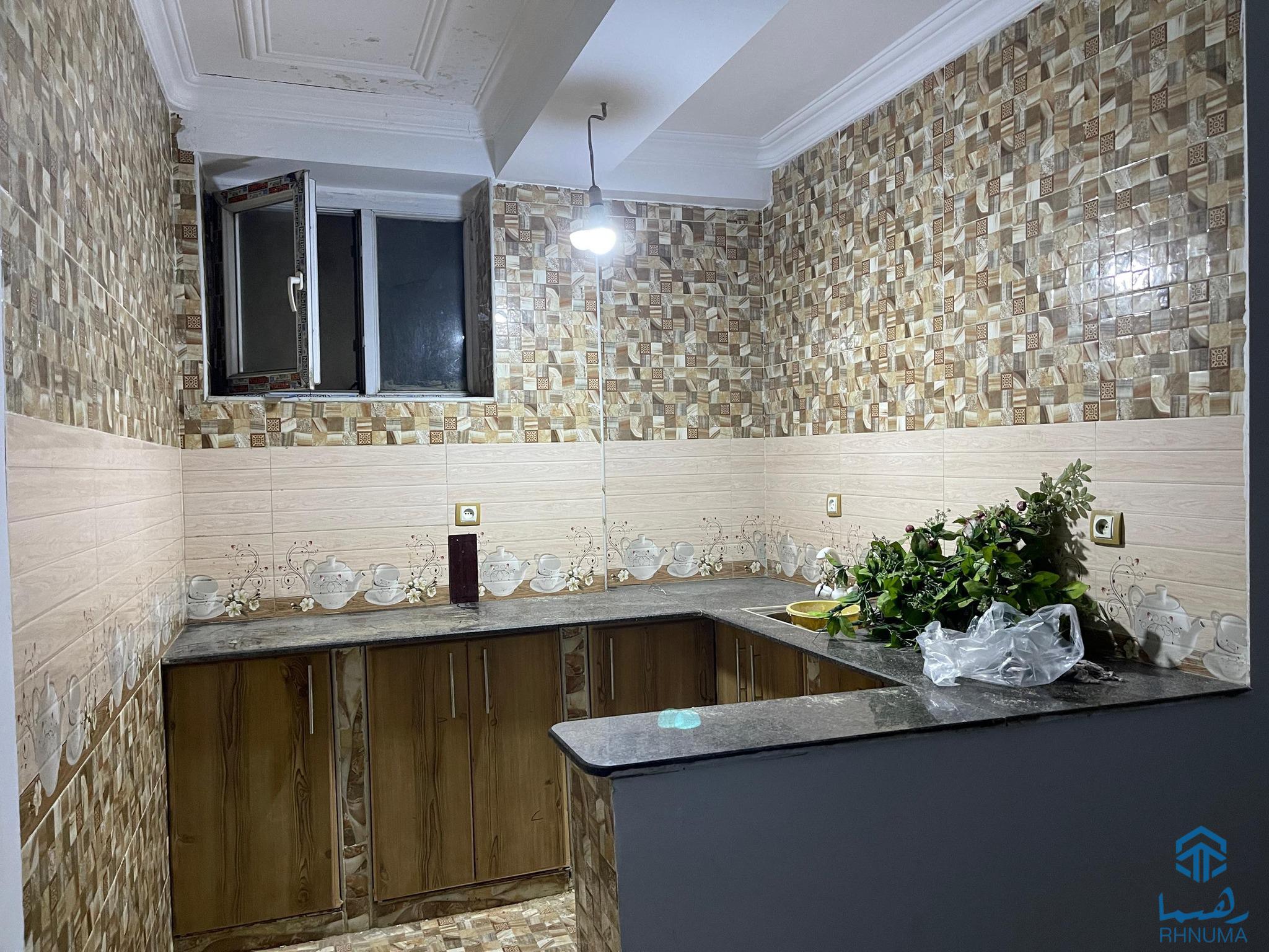 🏡 یک دربند حویلی فروشی مدرن، موقعیت عالی در شهر کابل – سرک میدان هوایی بینالمللی، جوار خانه رحیم گردیزی.