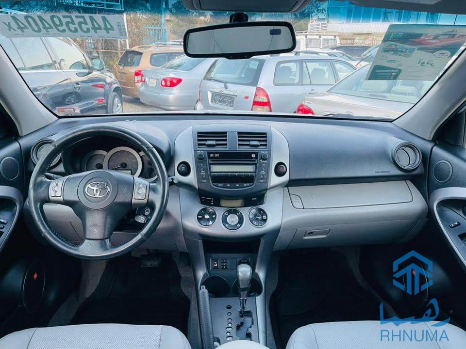 تیوتا رافور امریکایی