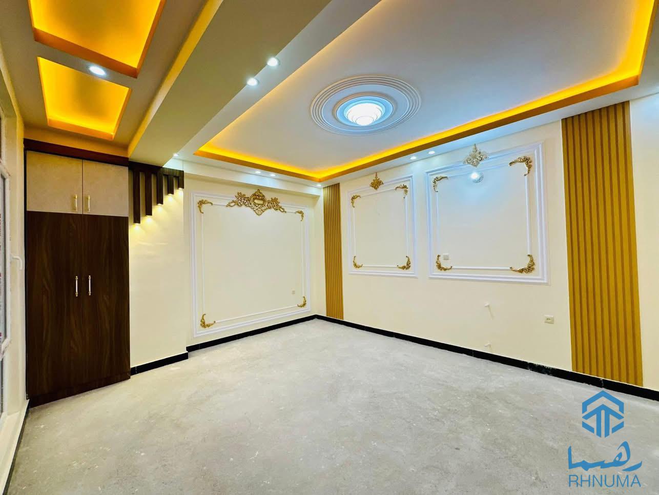 آپارتمان چهار اطاقه VIP فروشی