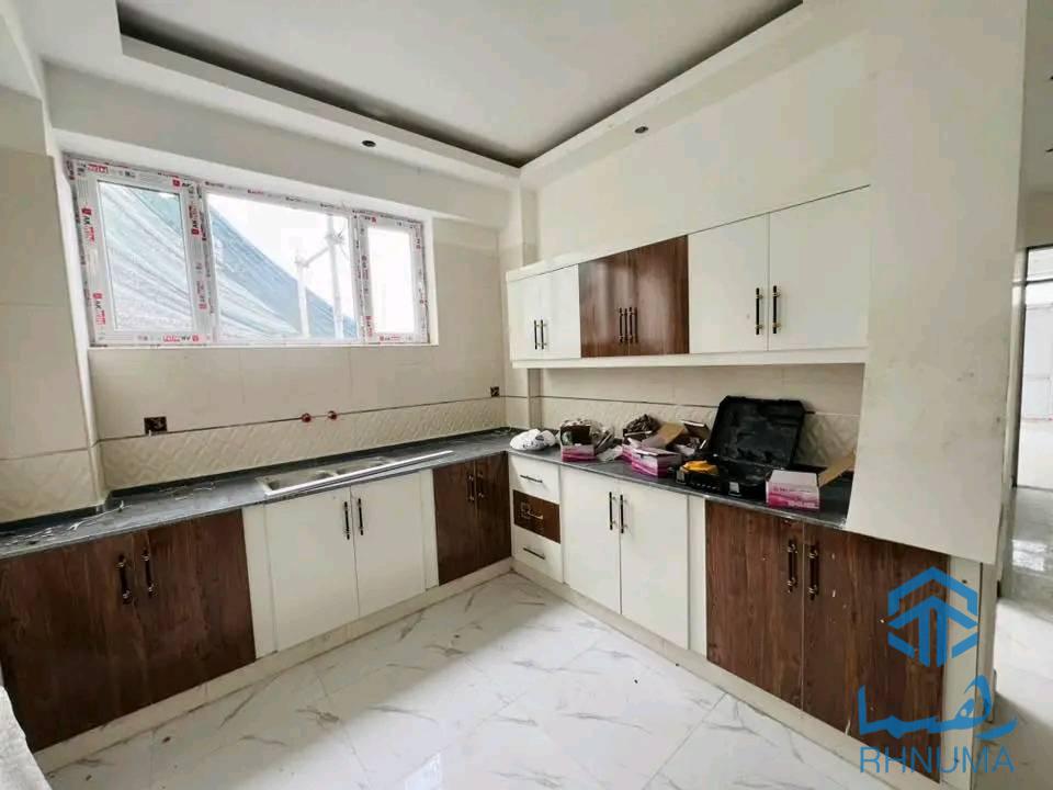 یکباب آپارتمان مفشن فروشی VIP سهاطاقه تخت بام دار