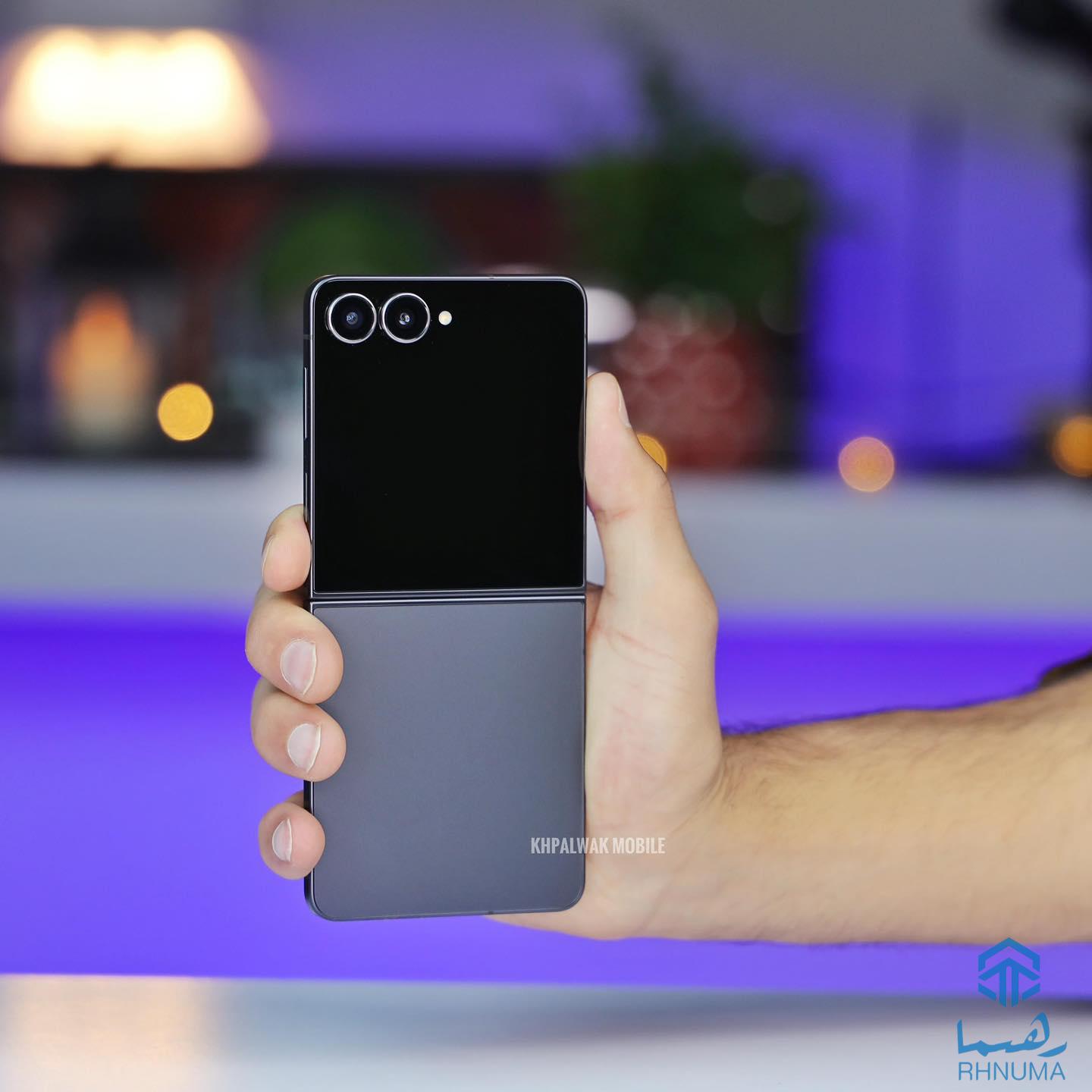 خپلواک موبایل محصول جدید سامسونگ Galaxy Flip 7 را که با بهترین انکشافات نوین آراسته است، به مناسب ترین قیمت و معیاری ترین کیفیت به فروش گذاشته است.