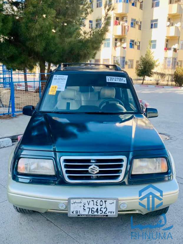 یک عراده موتر سوزکی ویترا