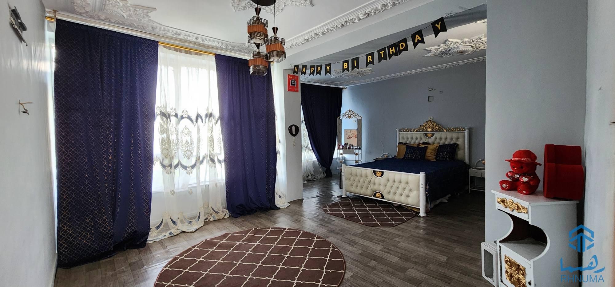 تعمیر فروشی سه منزله