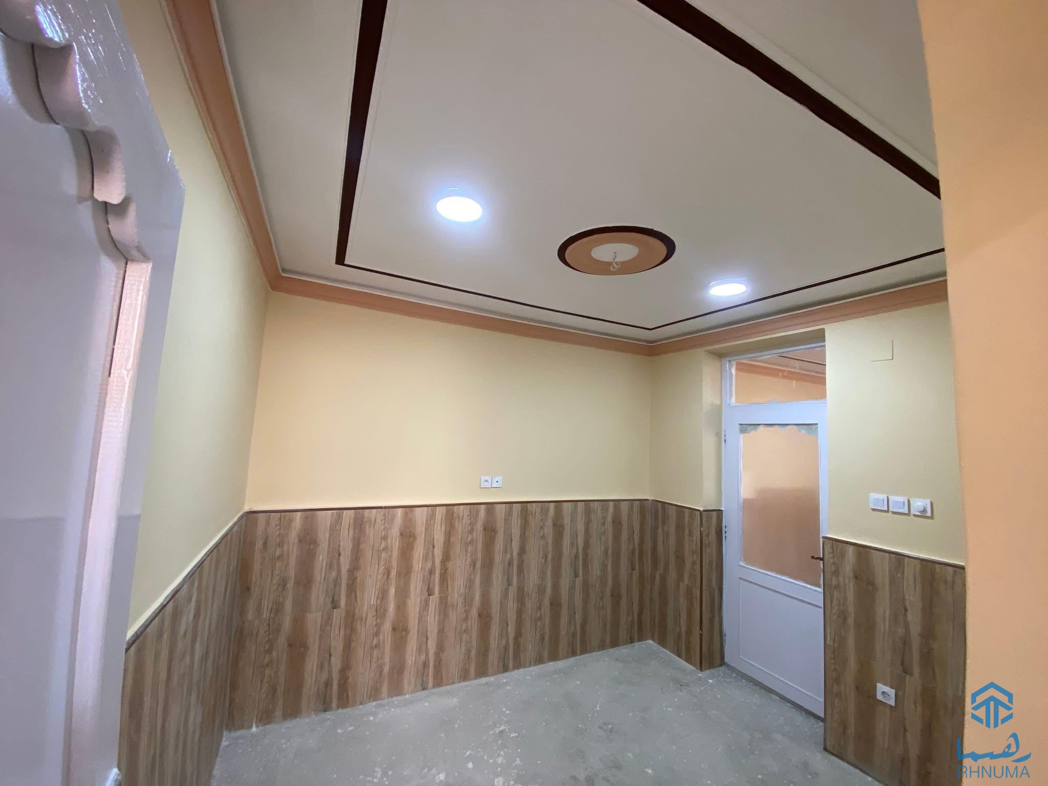 خانه فروشی بنچ اطاقه