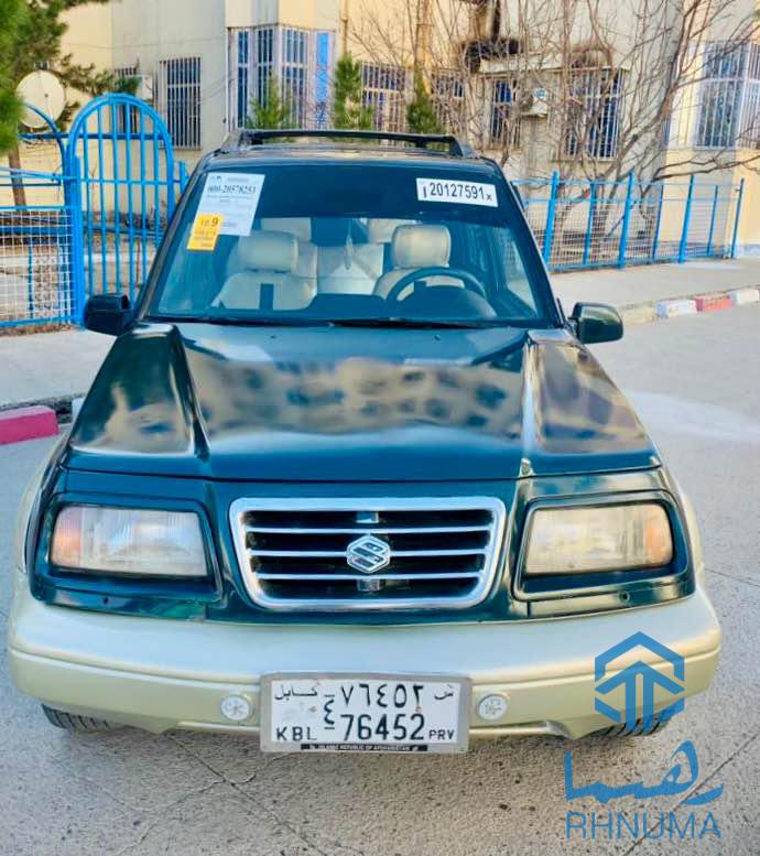 یک عراده موتر سوزکی ویترا