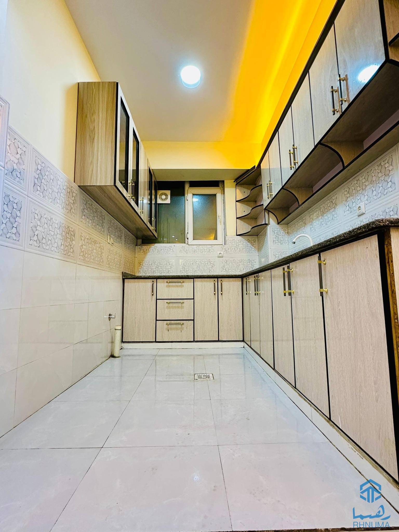 آپارتمان عاجل فروشی 3 اتاقه VIP
