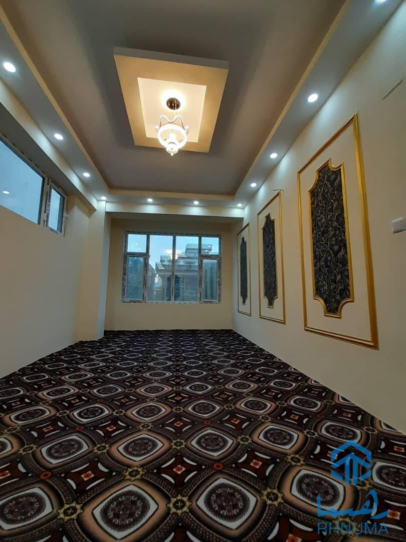 یک باب اپارتمان چهار اطاقه فروشی