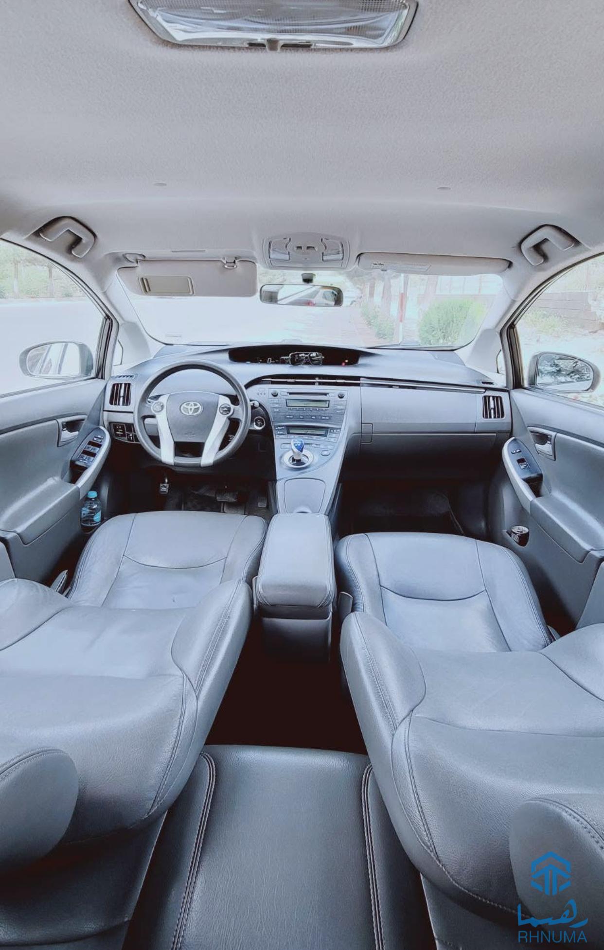 Prius Hybrid 2010