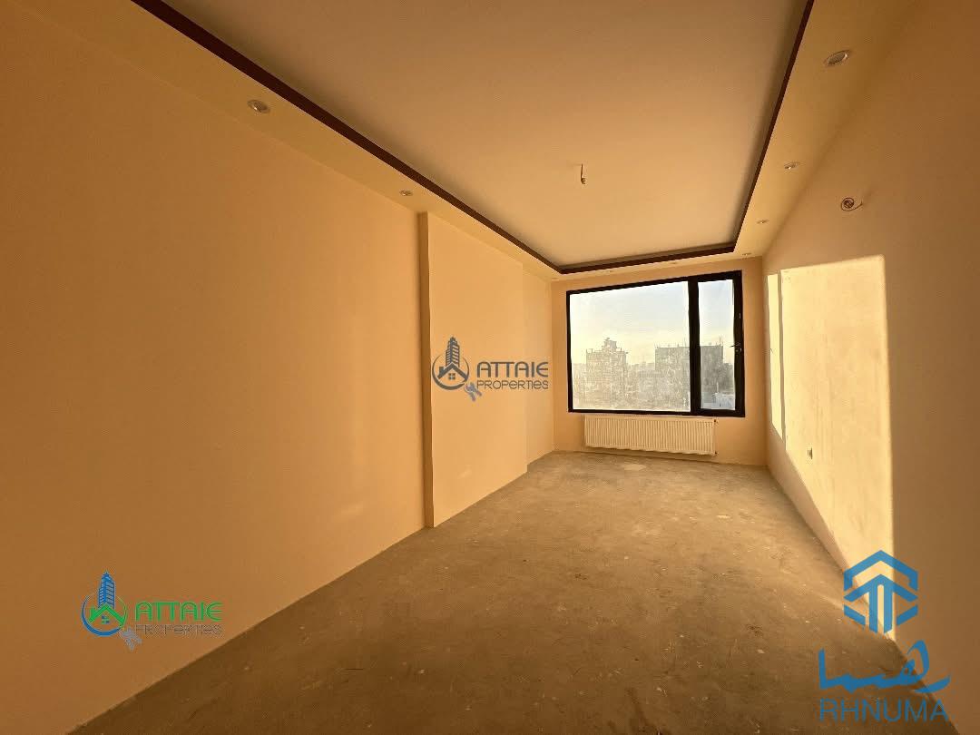 آپارتمان فروشی نوساخت سه اطاقه