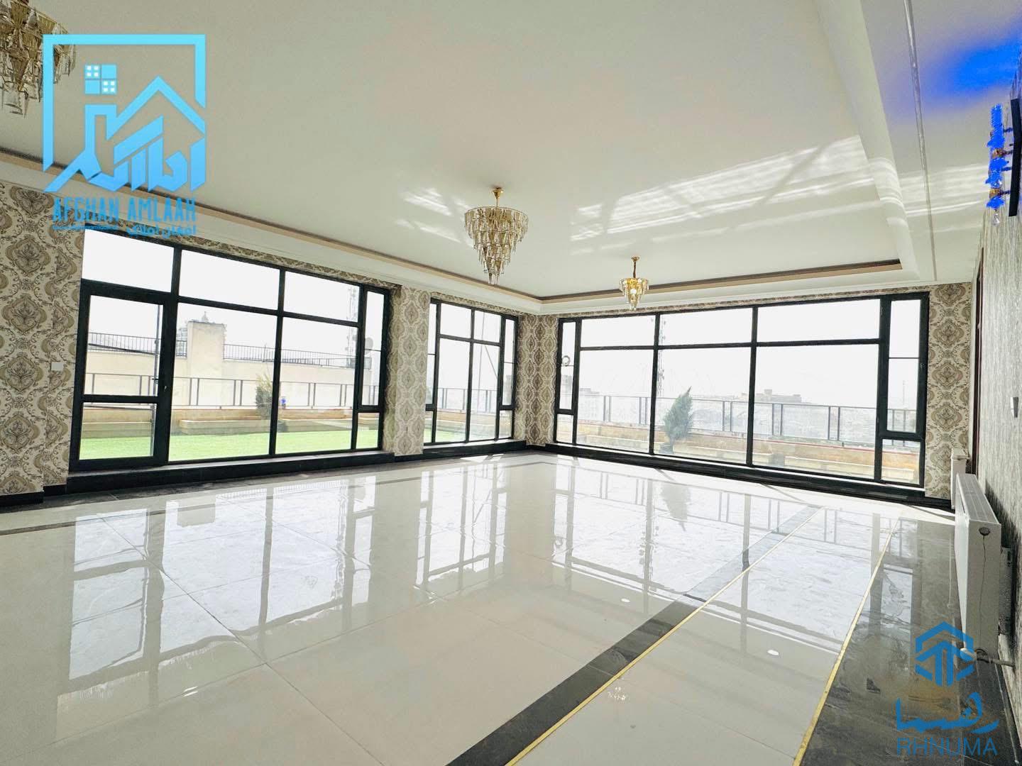 آپارتمان فروشى VIP تخت بام دار نوساخت