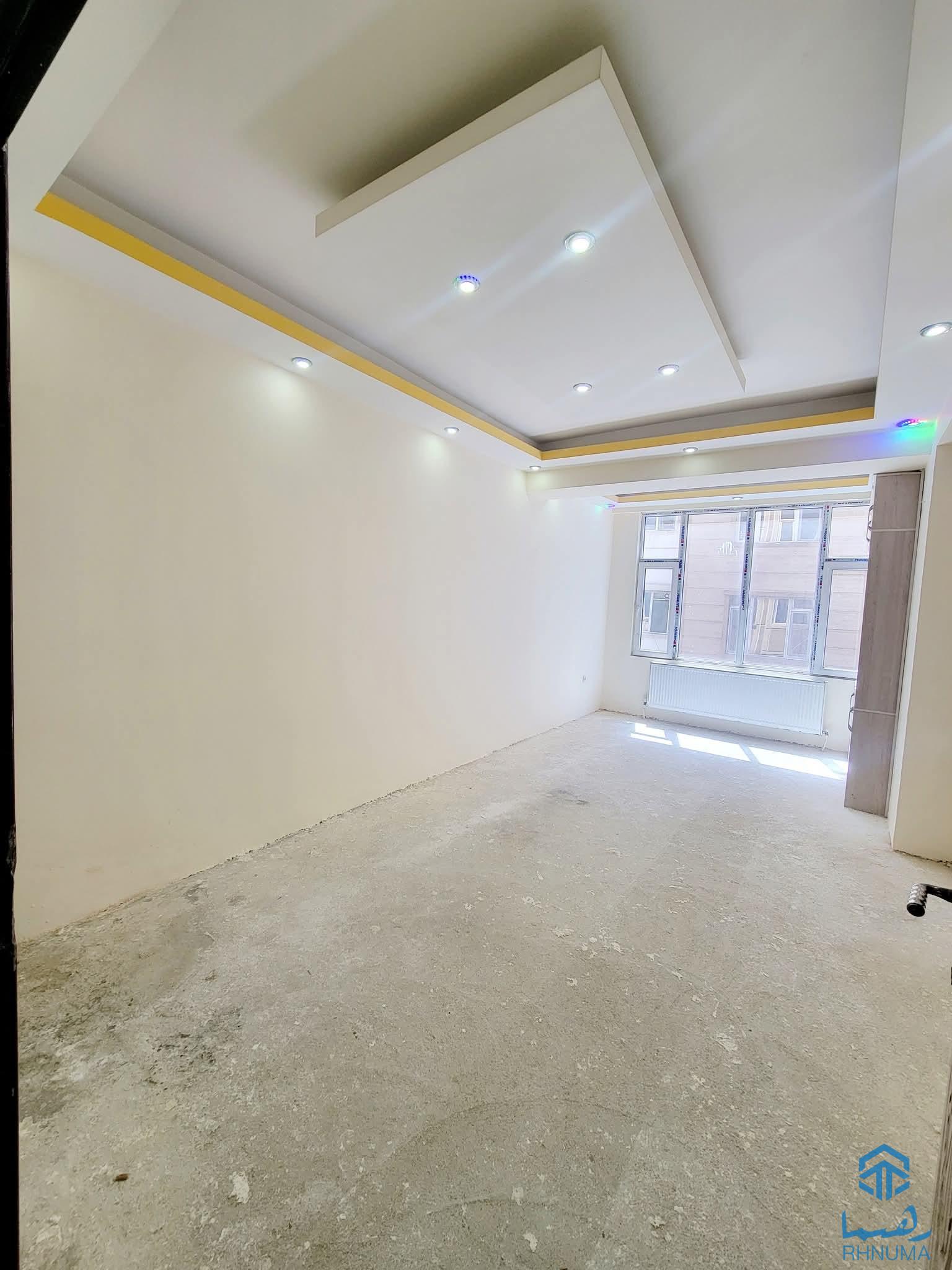 آپارتمان چهار اطاقه کرایی