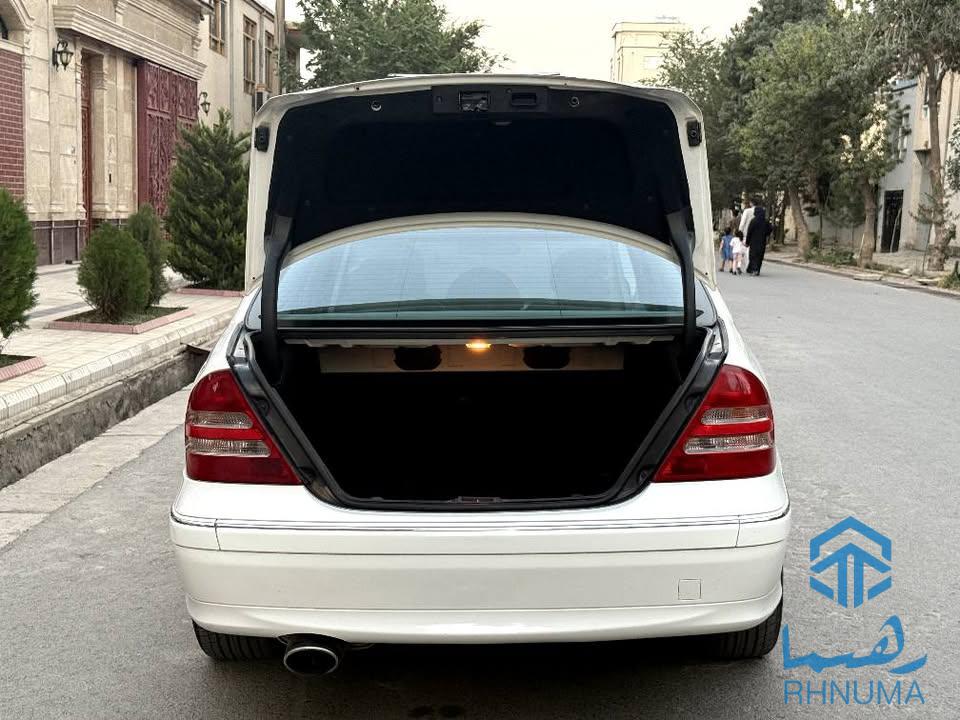 موتر فروشی