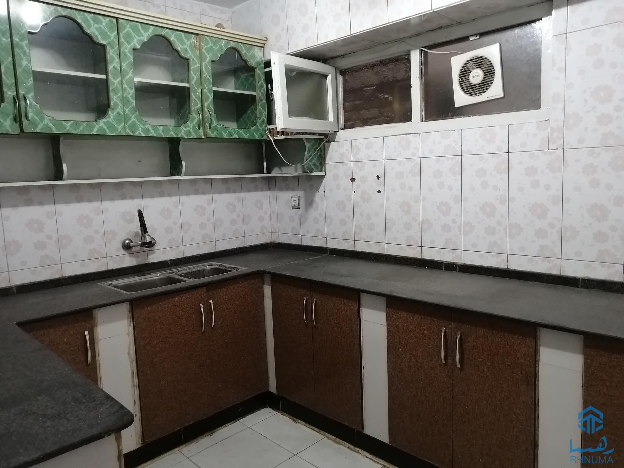 پارتمان فروشی دستبند چهار اطاقه
