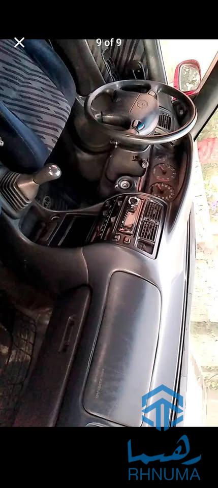 یک عراده کمپک جرمنی چهار سلند