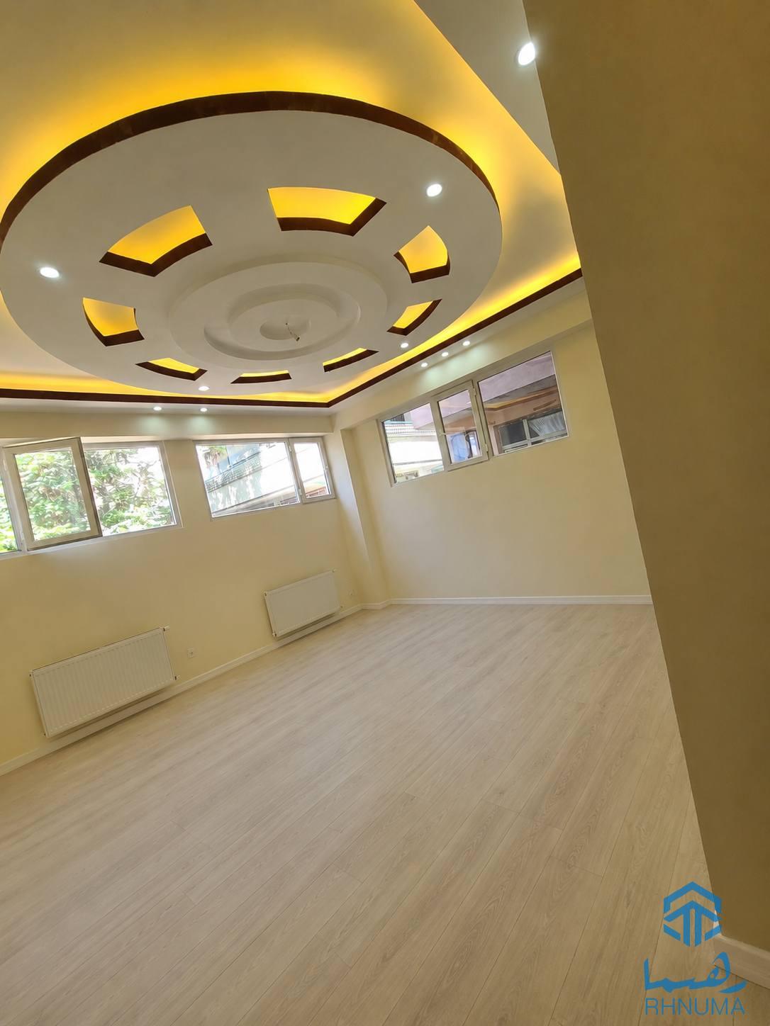 🏢 فروش عاجل آپارتمان ۴ اطاقه نو‌ساخت 🏢