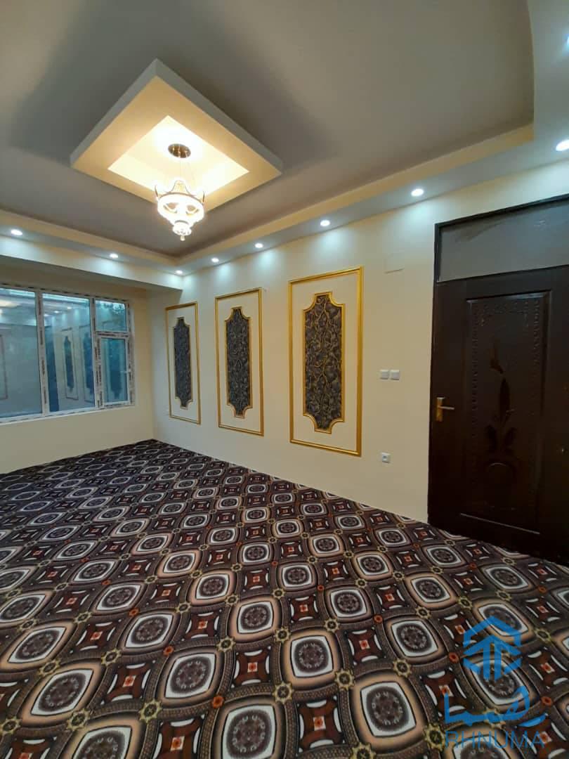 یک باب اپارتمان چهار اطاقه فروشی