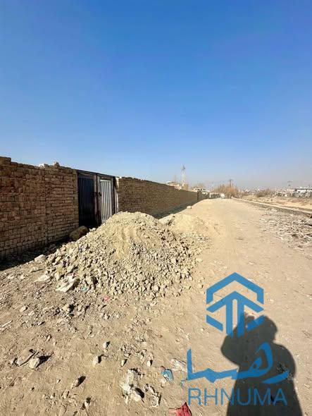 💯یک چهاردیوالی فروشی