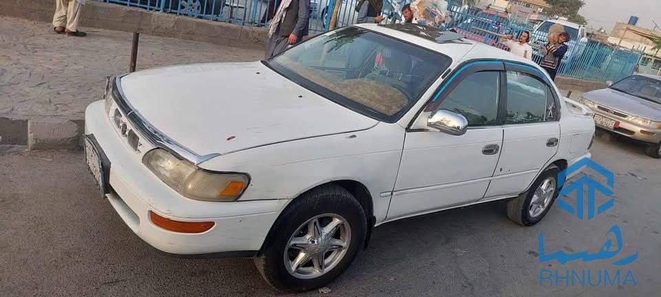 فروش عاجل یک عراده کرولایی کانادایی