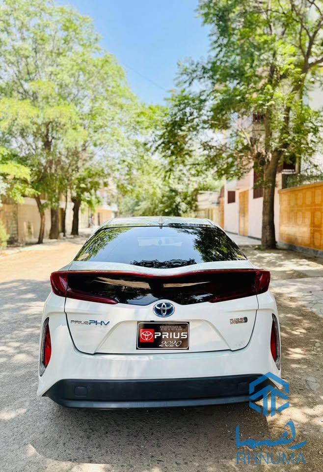 🚘 TOYOTA PRIUS PRIME PHV – مدل 2020
