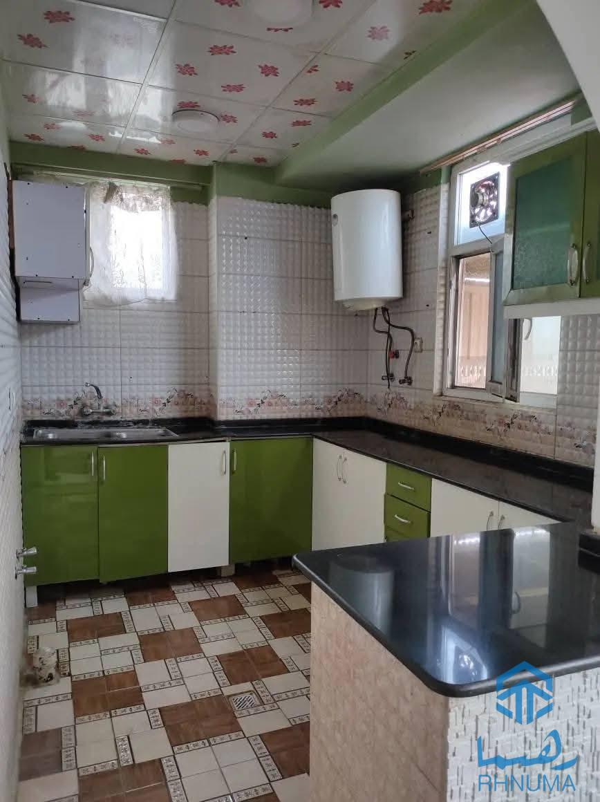 آپارتمان کرایی تخت بام