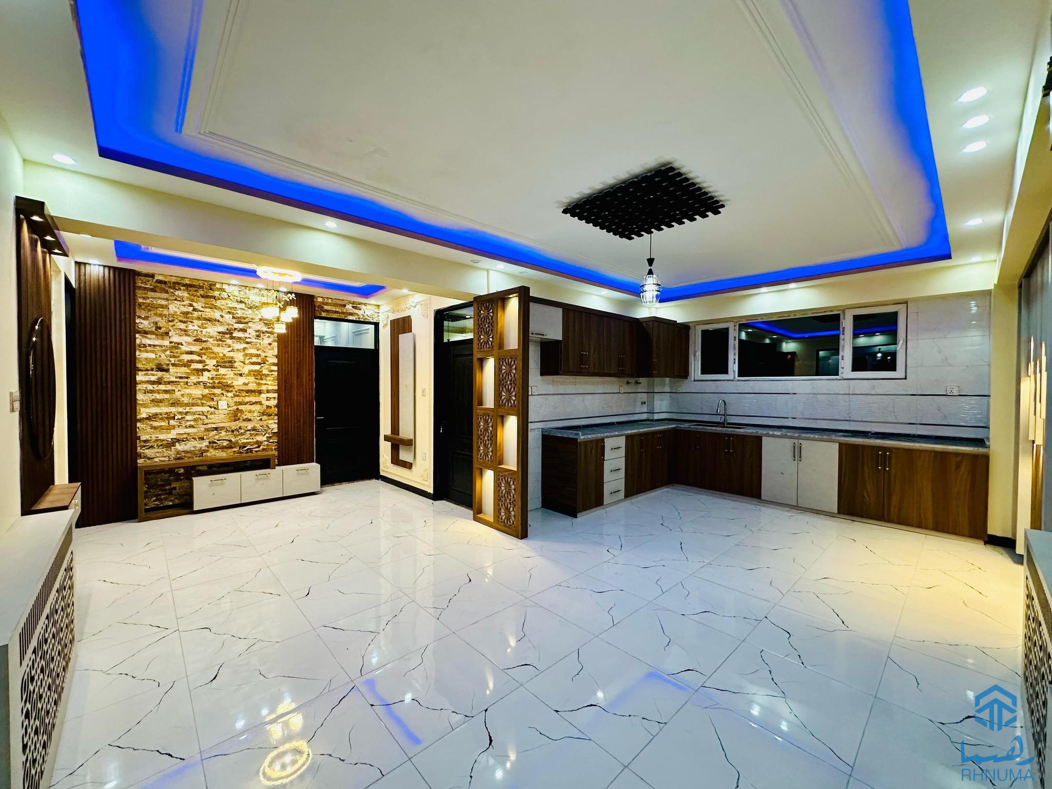 آپارتمان چهار اطاقه مفشن VIP