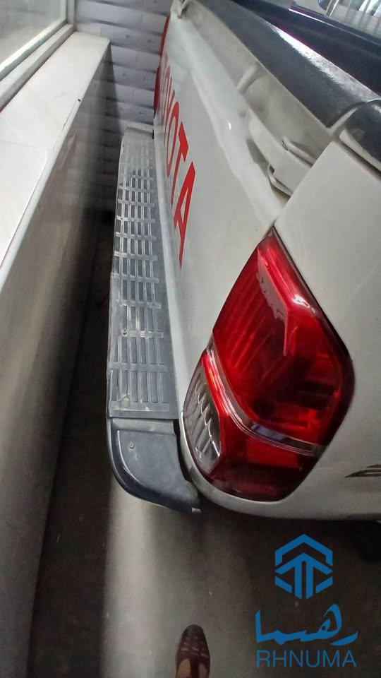 فــــروش عــاجــل | Toyota Hilux 2010