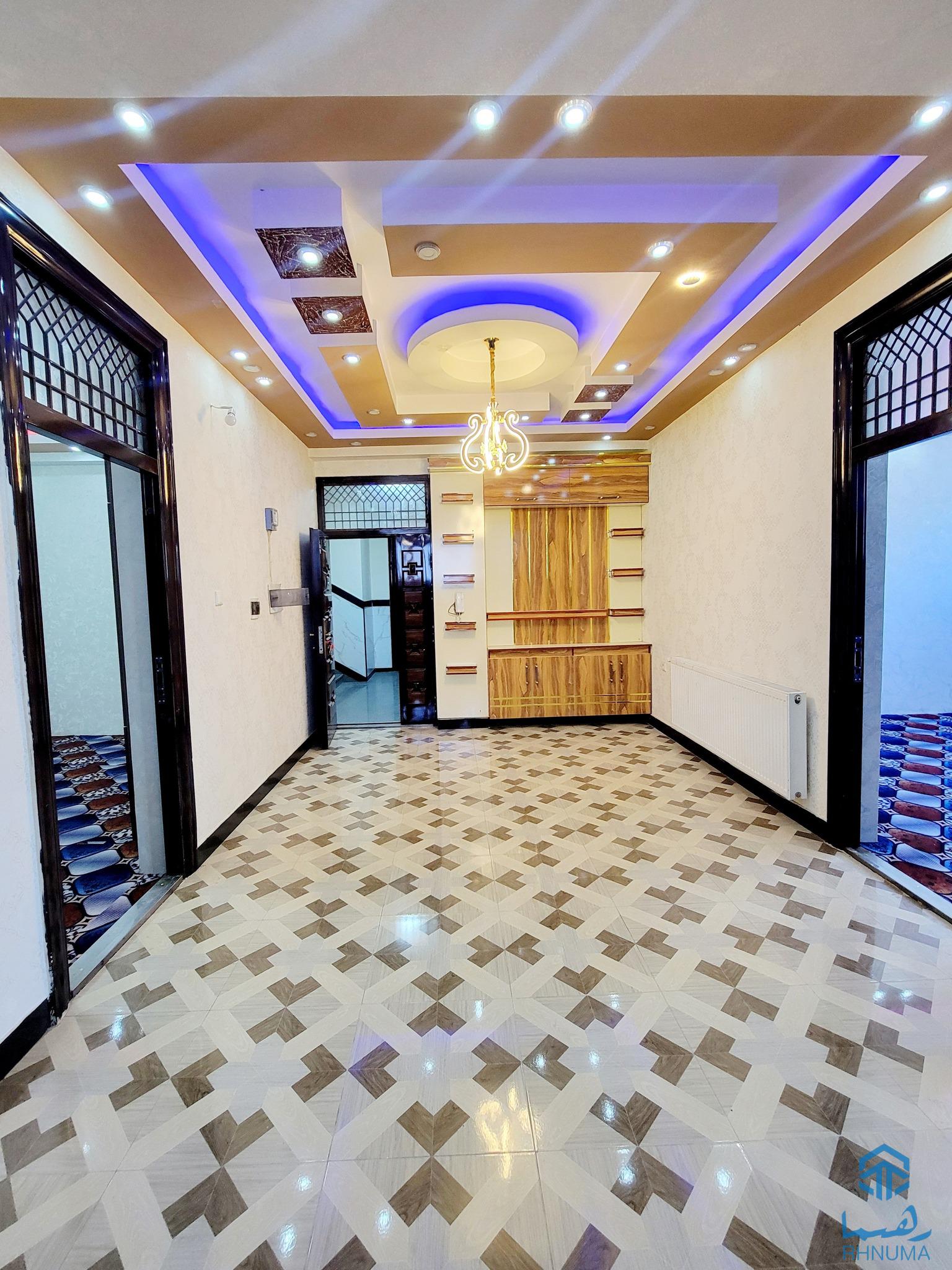 آپارتمان چهار اطاقه (عاجل فروشی