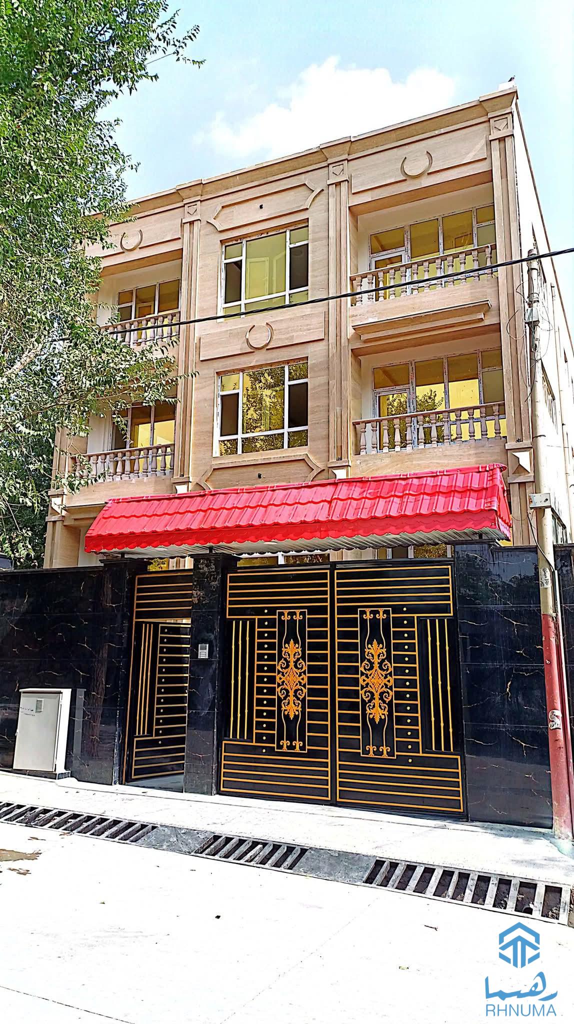 اپارتمان سه منزله فروشی نوساخت با دیکروشن زیبا سرک قانونی خیرخانه
