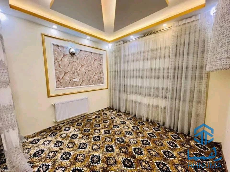 یک باب آپارتمان فروش سه اطاقه VIP