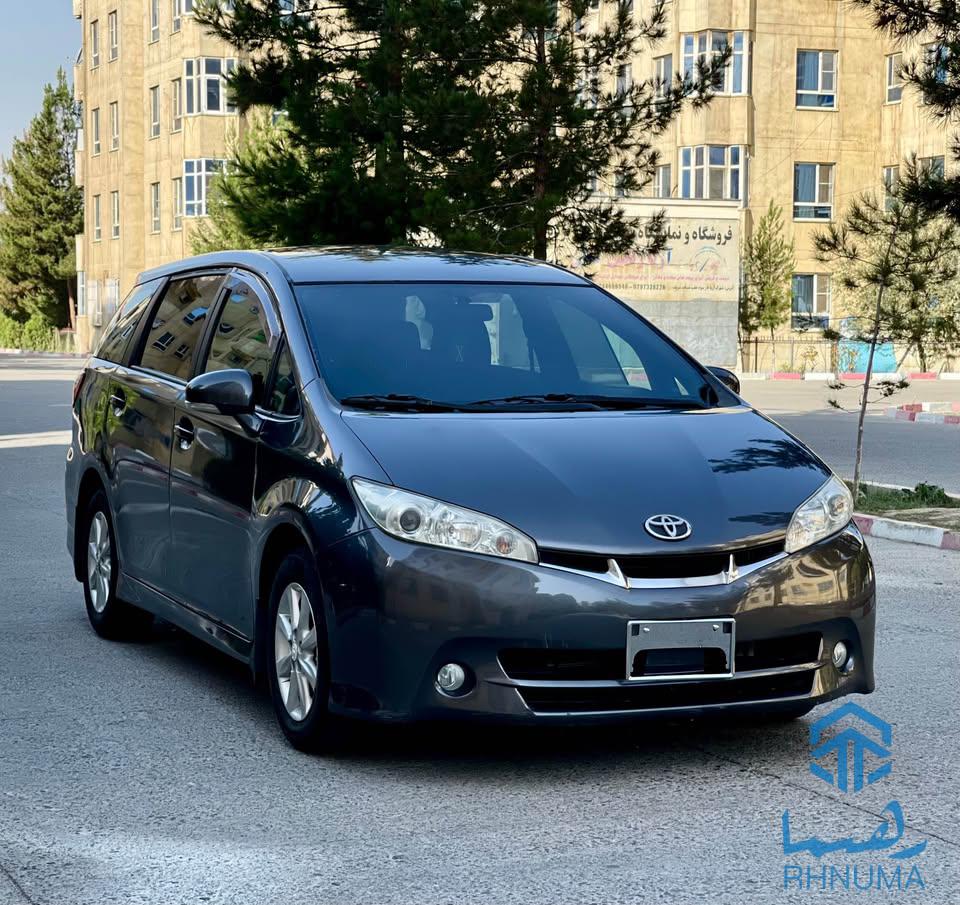فروش یک عراده تیویتا ویش : :