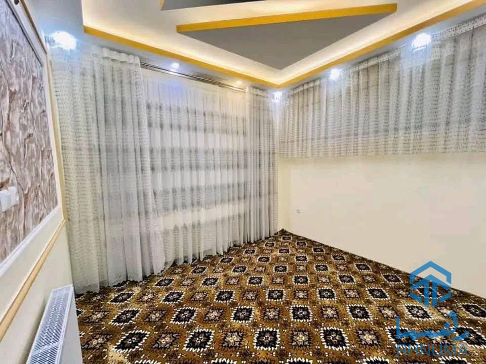 یک باب آپارتمان فروش سه اطاقه VIP
