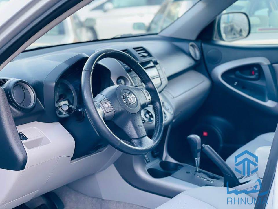 تیوتا رافور امریکایی