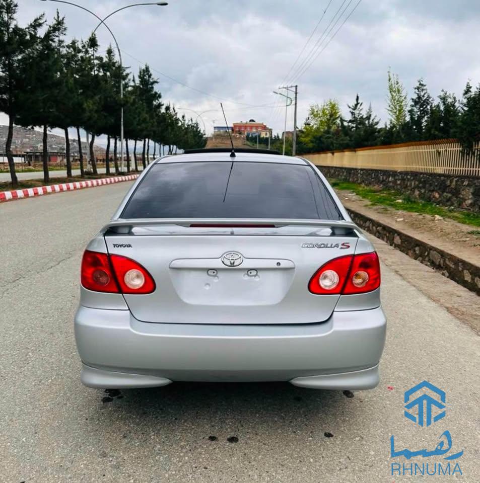 کرولا اسکلاس