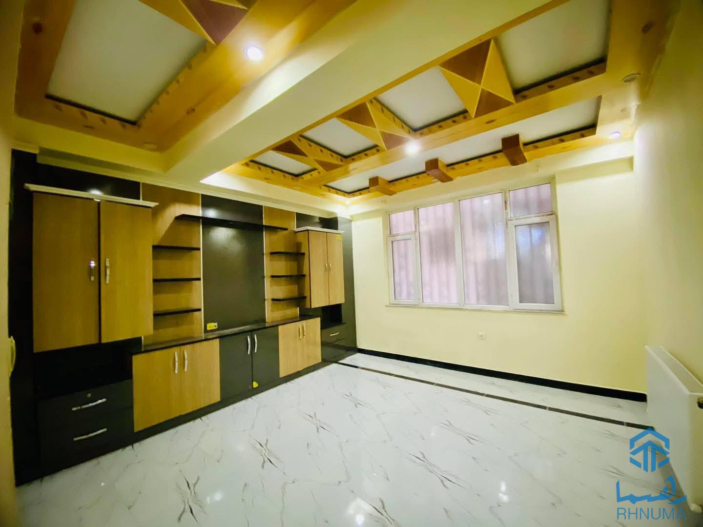 🏤اپارتمان چهار اطاقه لُكس كرايي منزل اول بالاى تهكوى