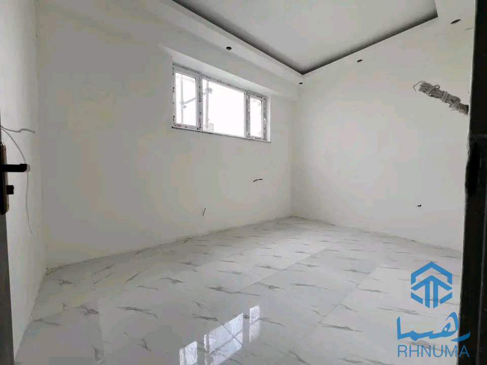 یکباب آپارتمان مفشن فروشی VIP سهاطاقه تخت بام دار