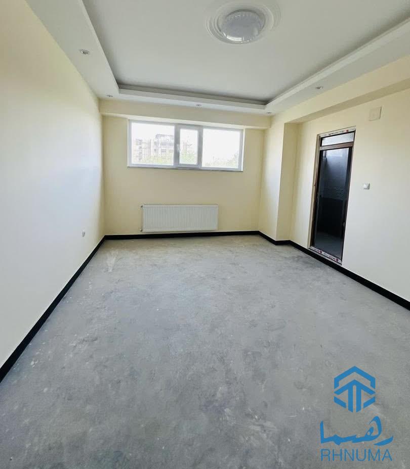 آپارتمان چهار اتاقه کرایی نوسخات