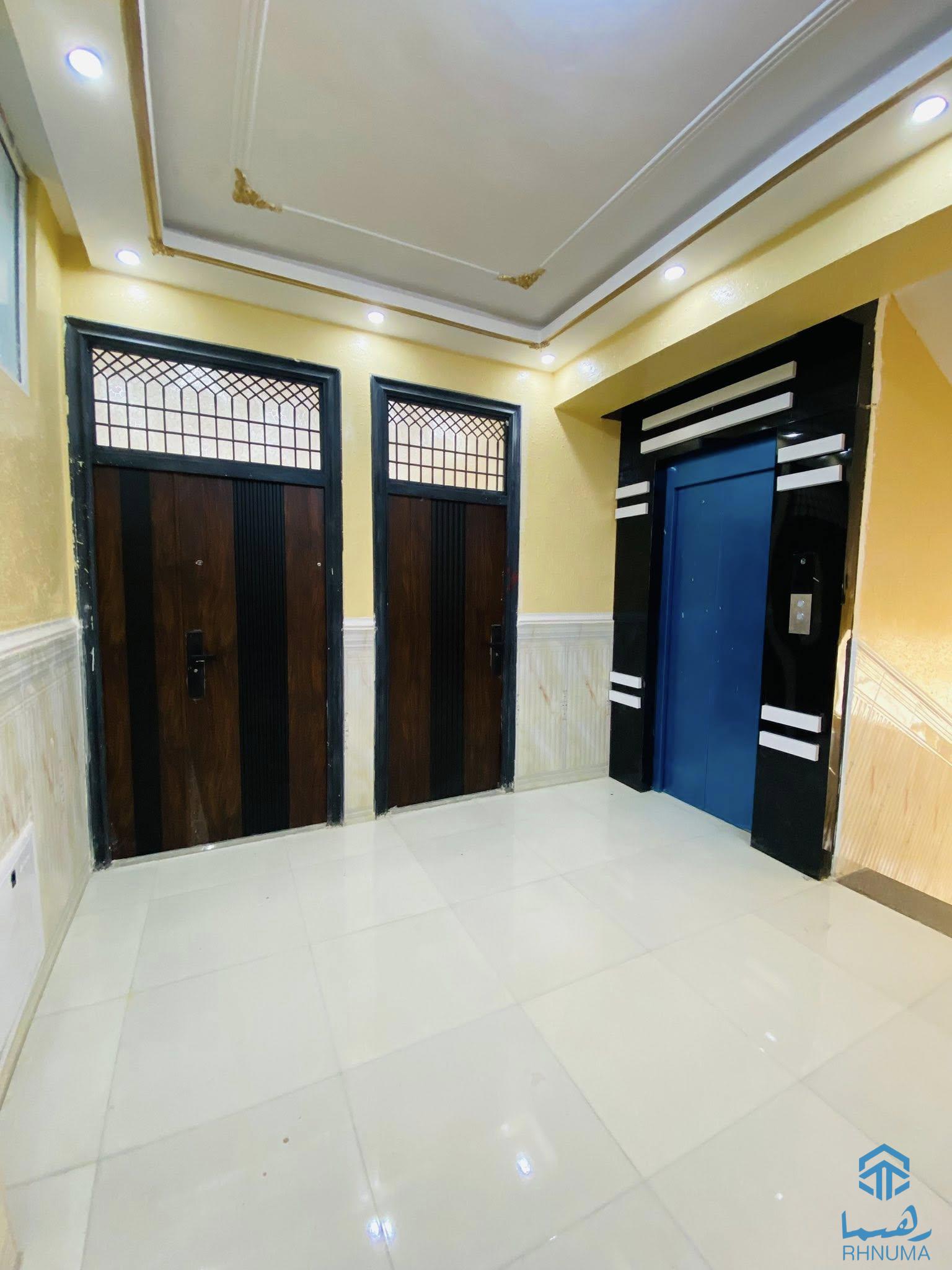 فروشی نو ساخت VIP