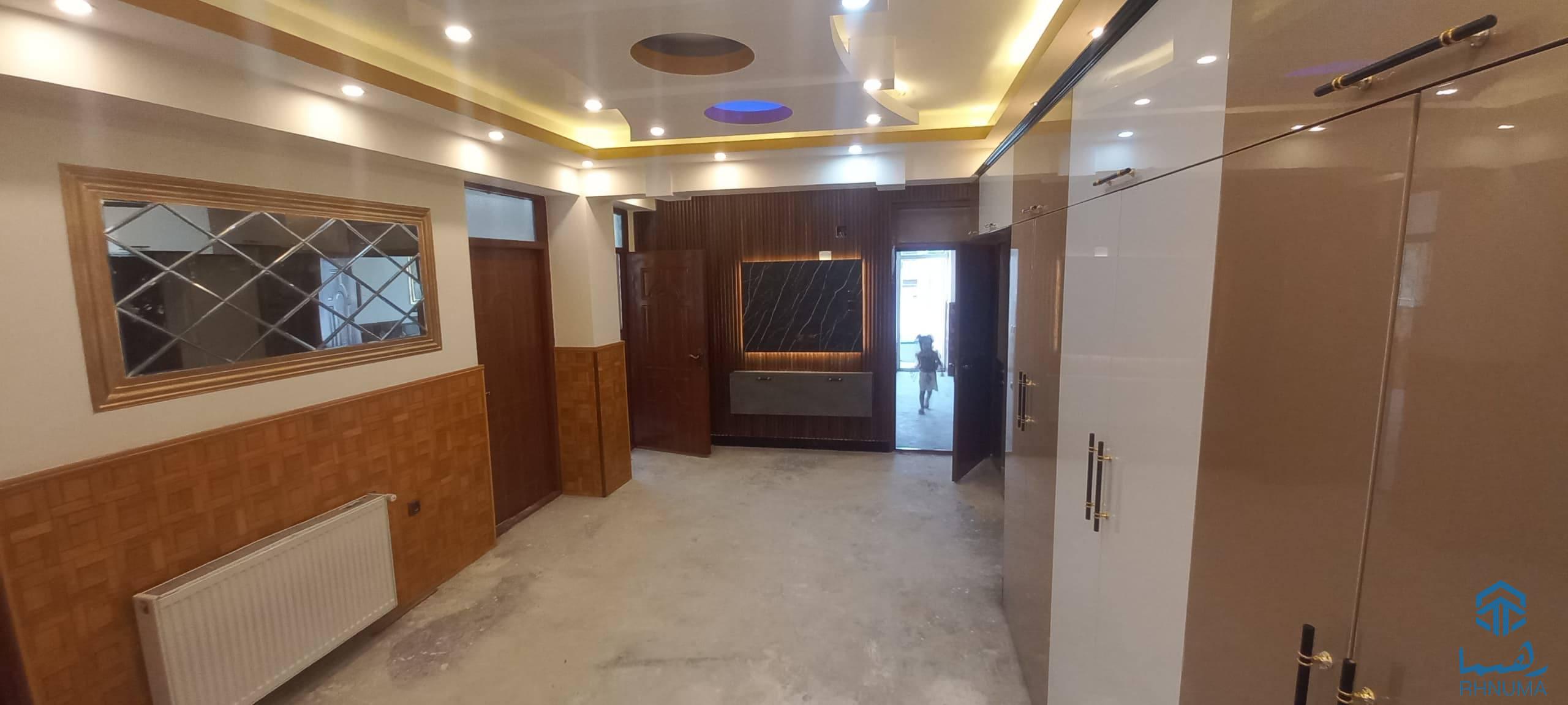 یک باب آپارتمانی عاجل فروش