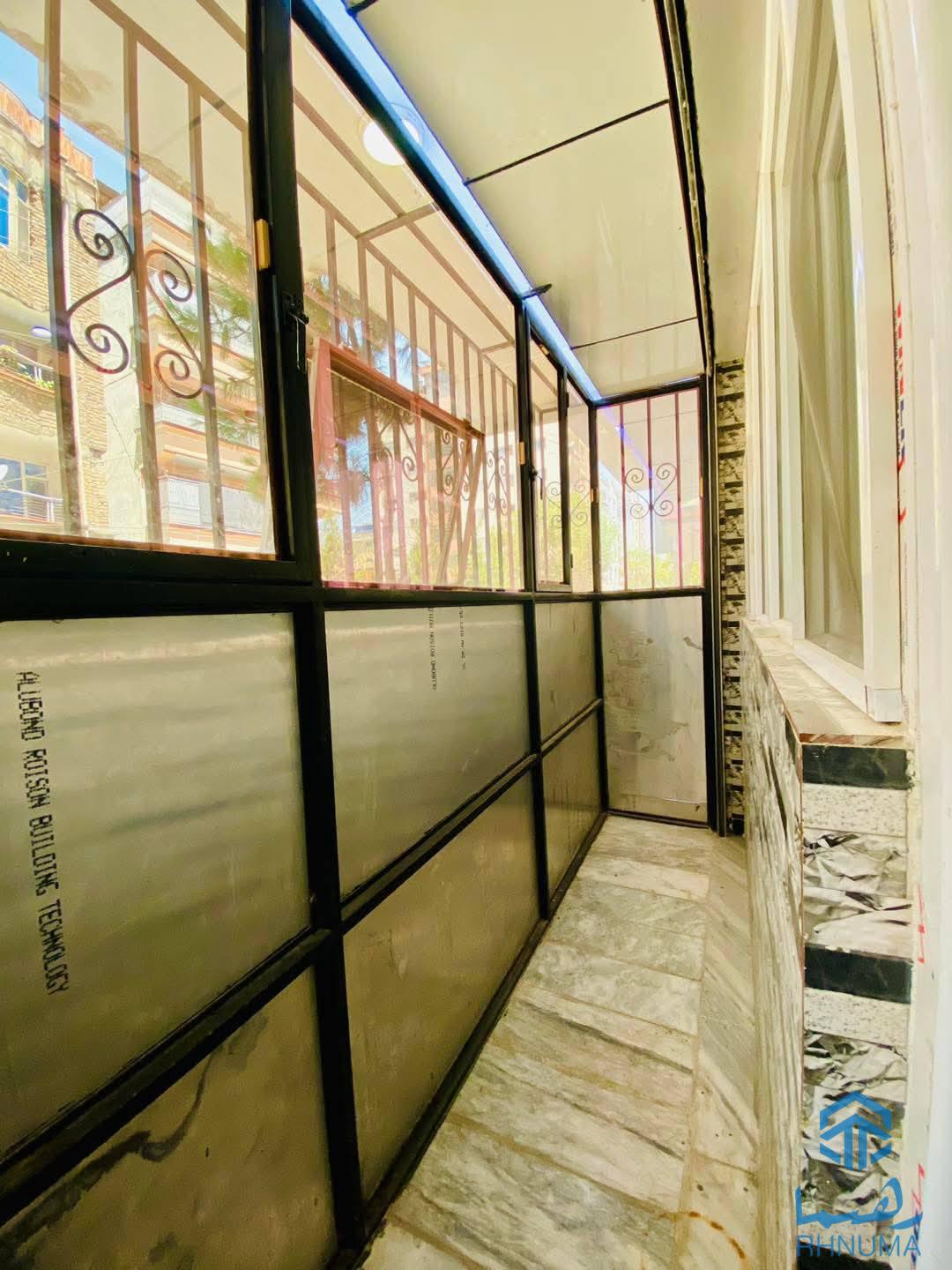 🏤اپارتمان چهار اطاقه لُكس كرايي منزل اول بالاى تهكوى