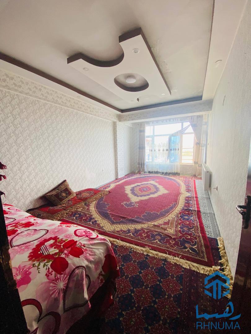 گروی. گروی. گروی.